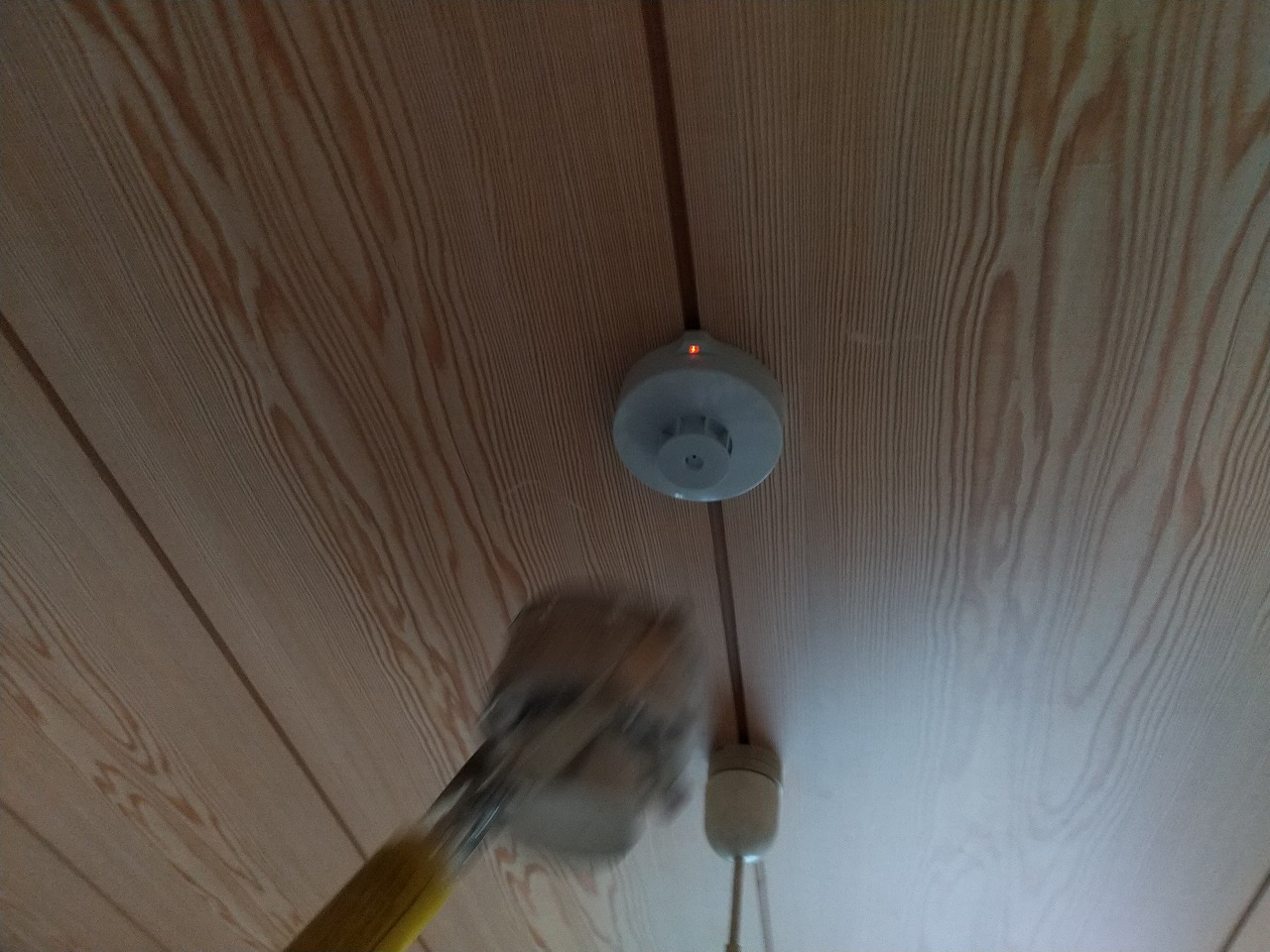室内感知器交換 画像2