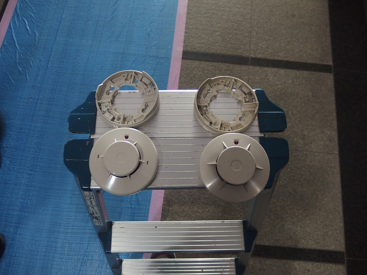 自動火災報知設備交換工事 画像2