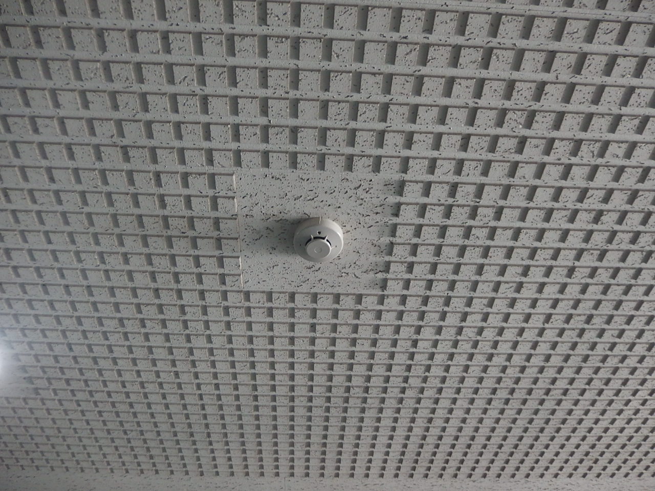 自動火災報知設備交換工事 画像3